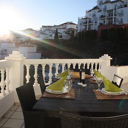 Casa Mila, Ladera Del Mar, Nerja Appartement Buitenkant foto