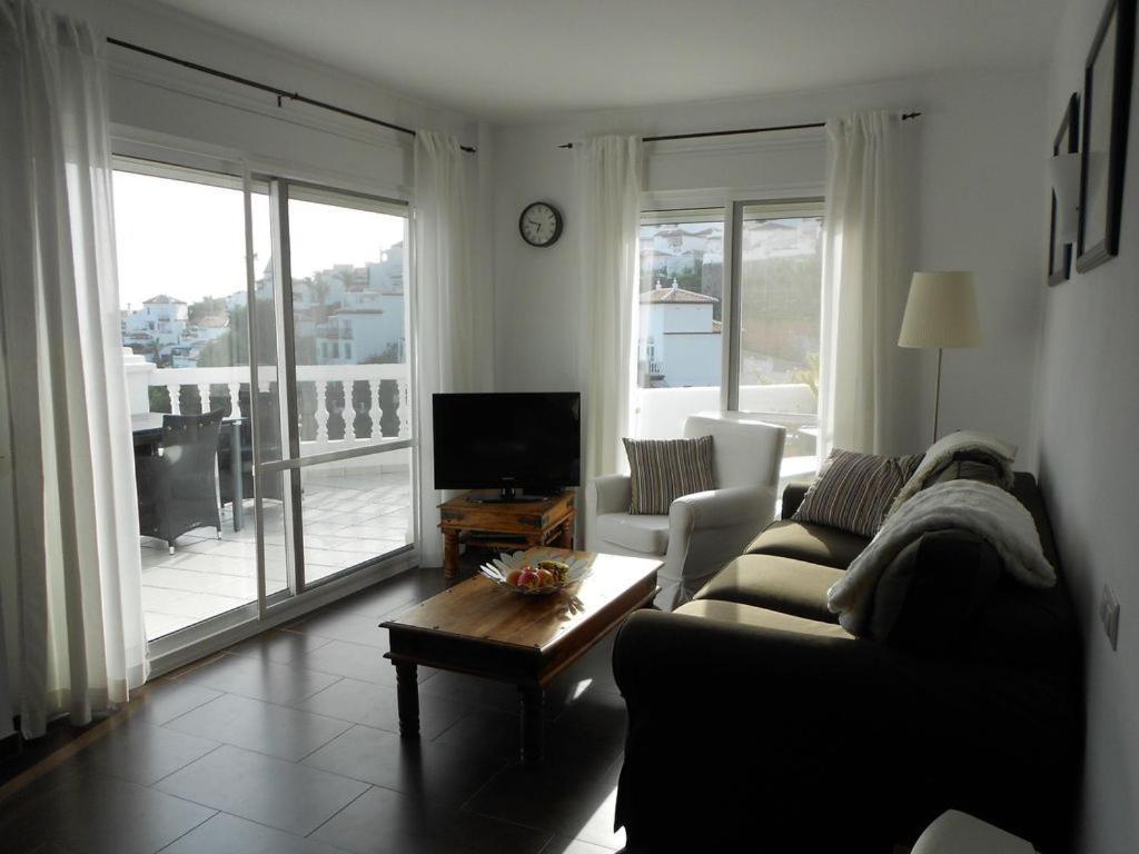 Casa Mila, Ladera Del Mar, Nerja Appartement Buitenkant foto